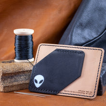 Load image into Gallery viewer, Visitors Mini Wallet (black)
